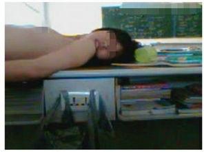 武汉中学生爆料事件视频,校园内幕曝光