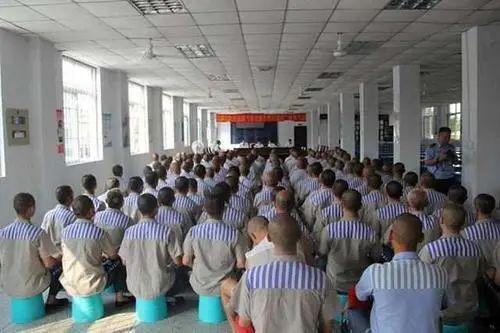 监狱学校 在线观看,在线观看带你走进特殊教育世界