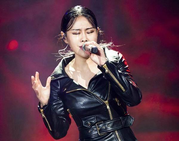 袁娅维爆料歌手视频,歌手幕后故事大曝光